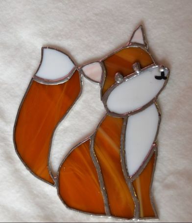 Dekorativni obesek lisica v vitražni tehniki